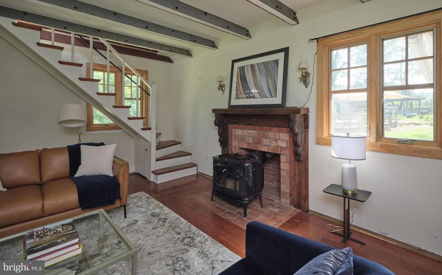 2598 River Road photo 10