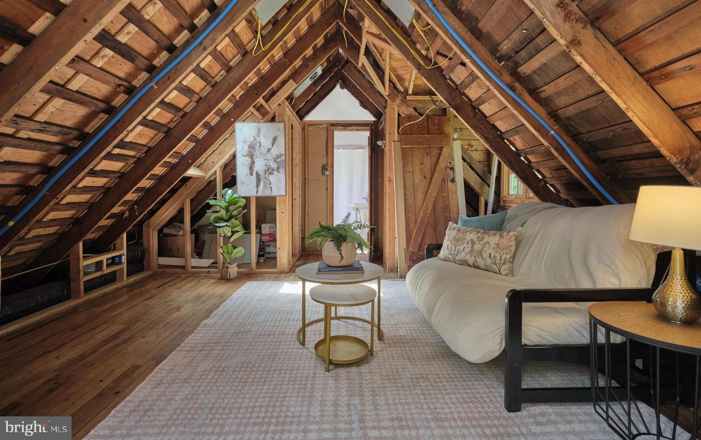 2598 River Road photo 24