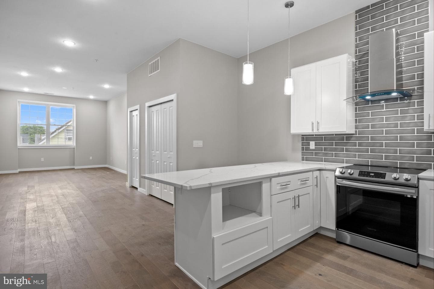 418 Jefferson Avenue #10 photo 10