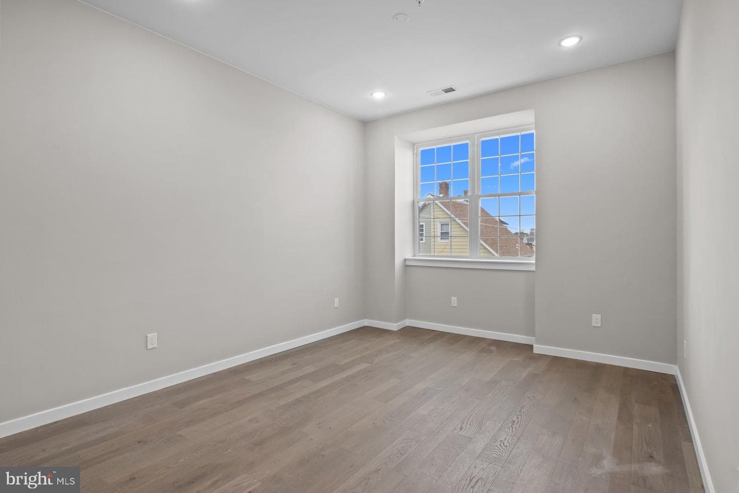 418 Jefferson Avenue #10 photo 9