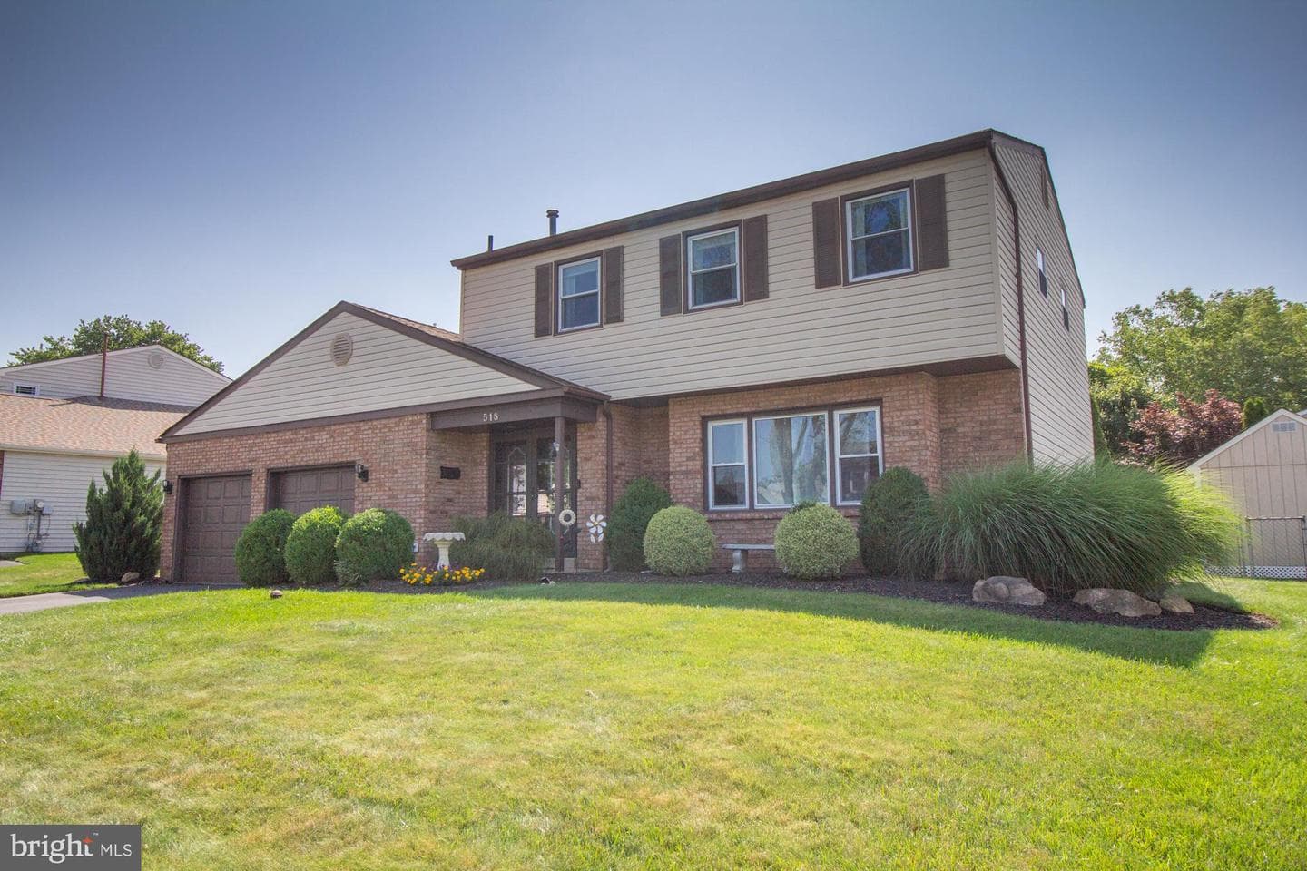 518 Ehret Road photo 2