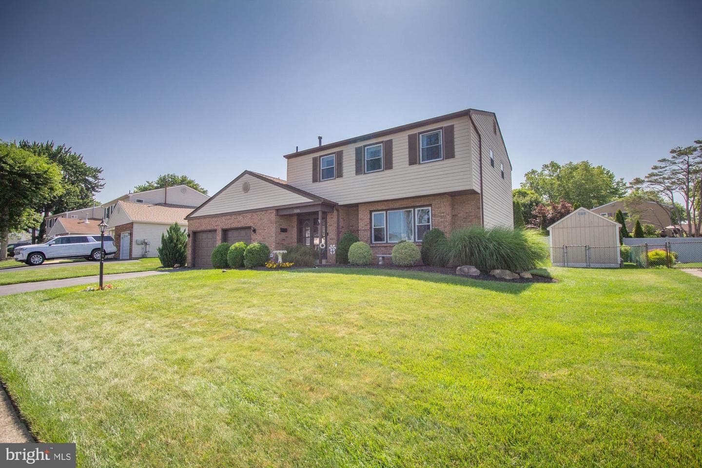 518 Ehret Road photo 3