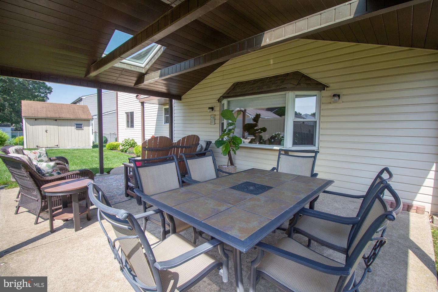 518 Ehret Road photo 33