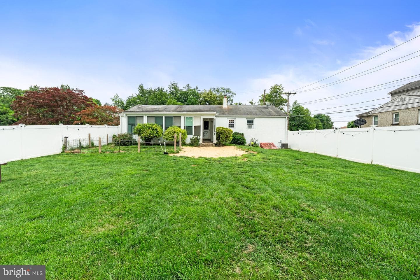298 Davisville Road photo 29