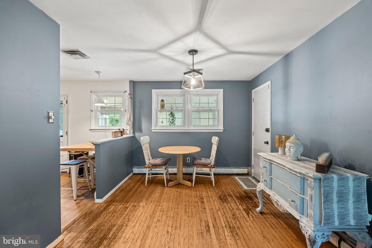 298 Davisville Road photo 5