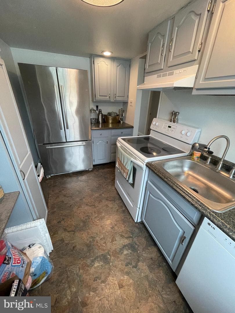 236 Brendwood Drive photo 30