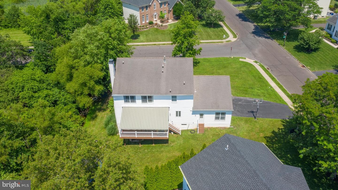 4936 Davis Drive photo 8