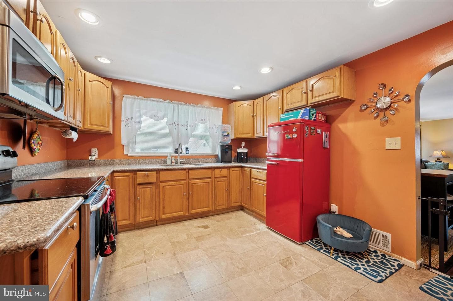 711 Winder Drive photo 7