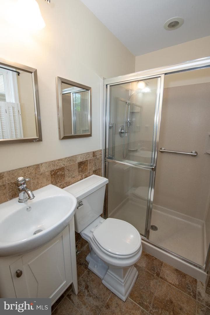 2 Broadale Road photo 41