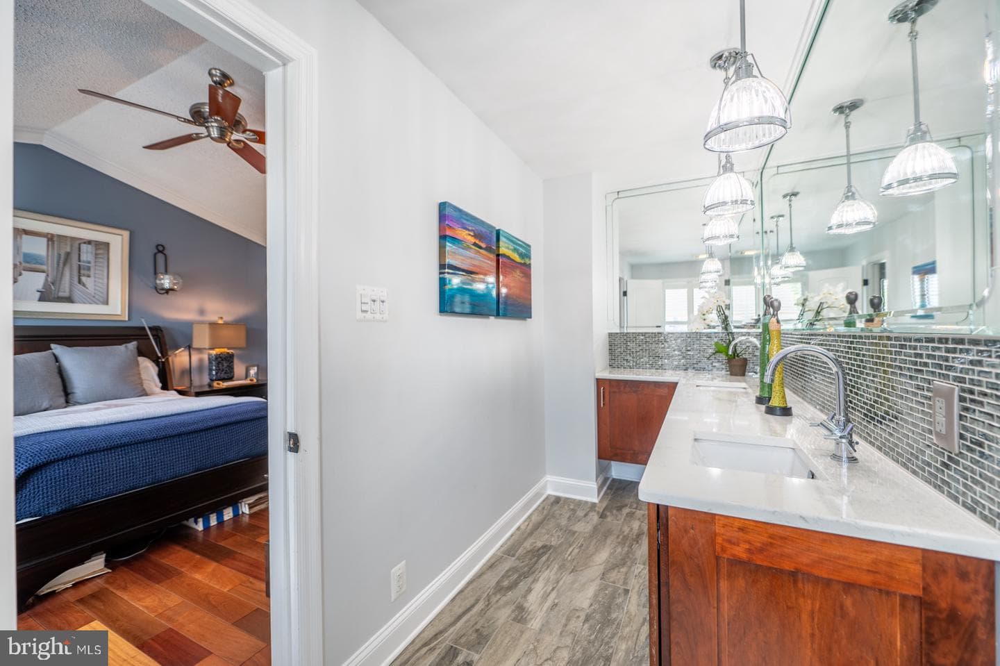 1421 Custom House Square photo 67