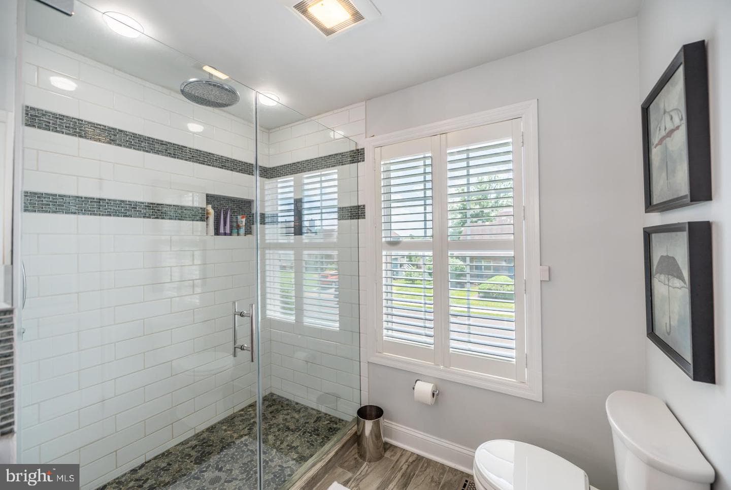 1421 Custom House Square photo 69