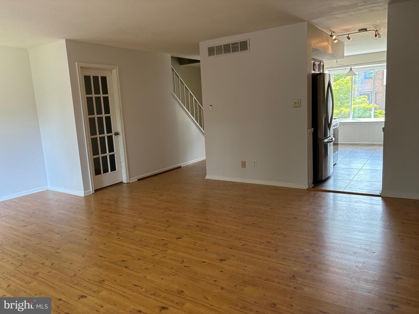 3967 Gloucester Court photo 10