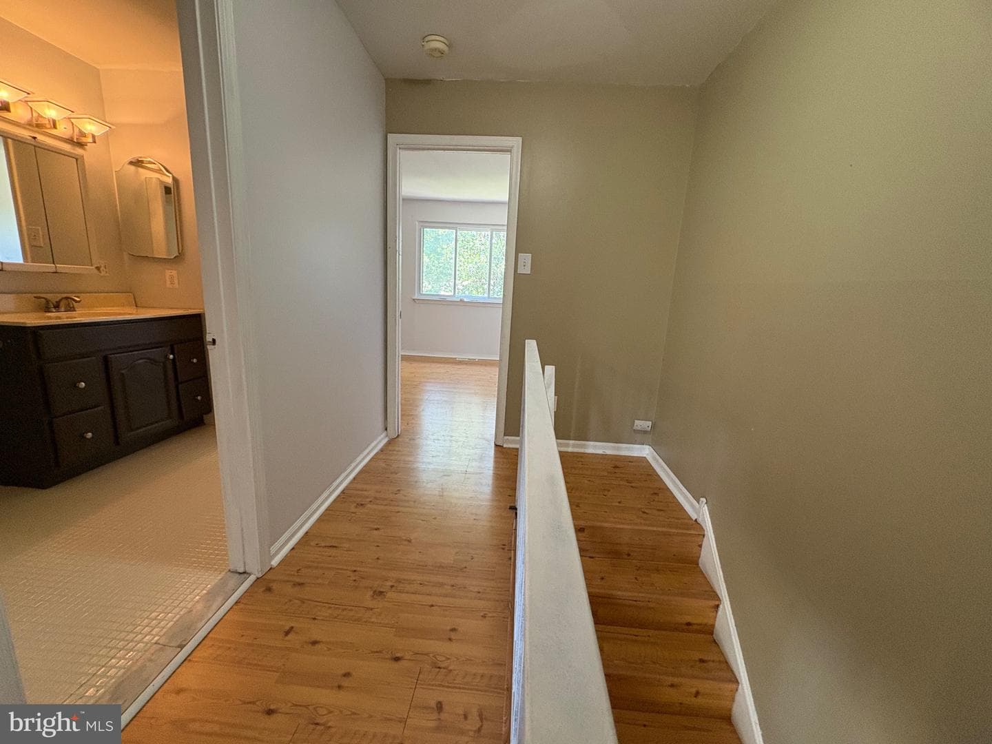 3967 Gloucester Court photo 13