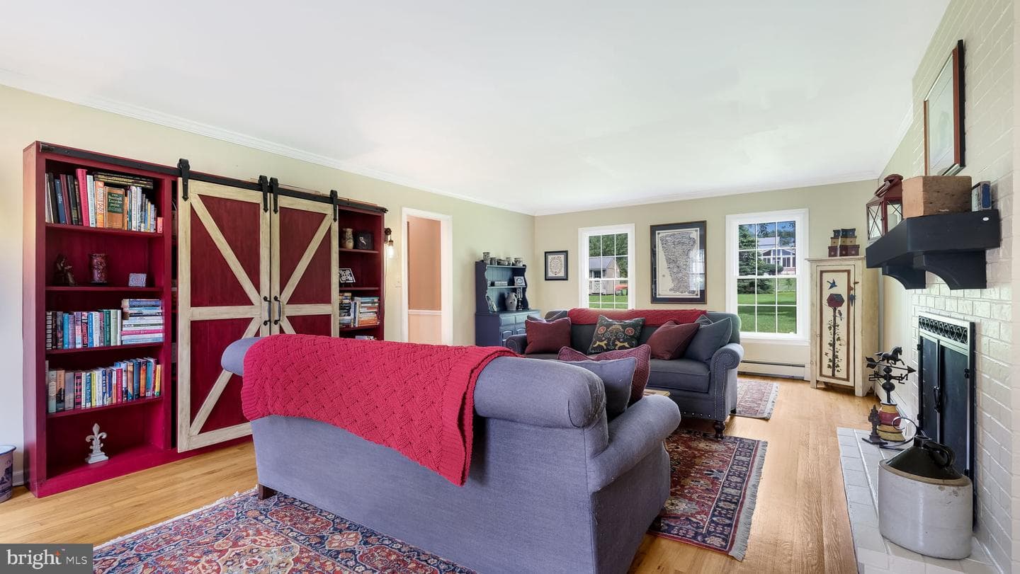 1 Sunnybrook Drive photo 10