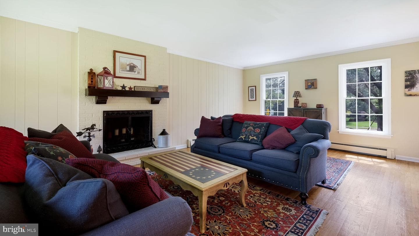 1 Sunnybrook Drive photo 11