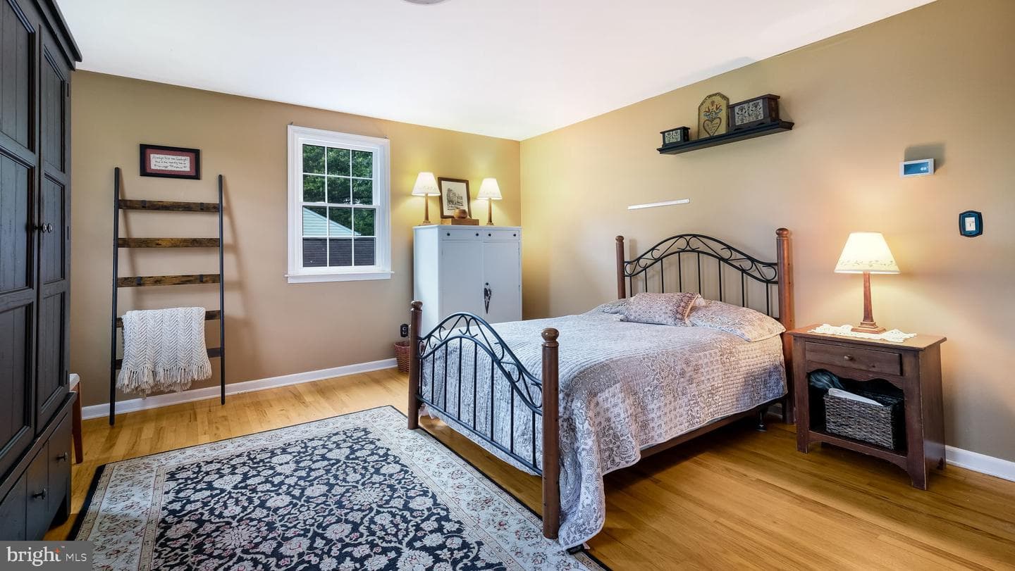 1 Sunnybrook Drive photo 27