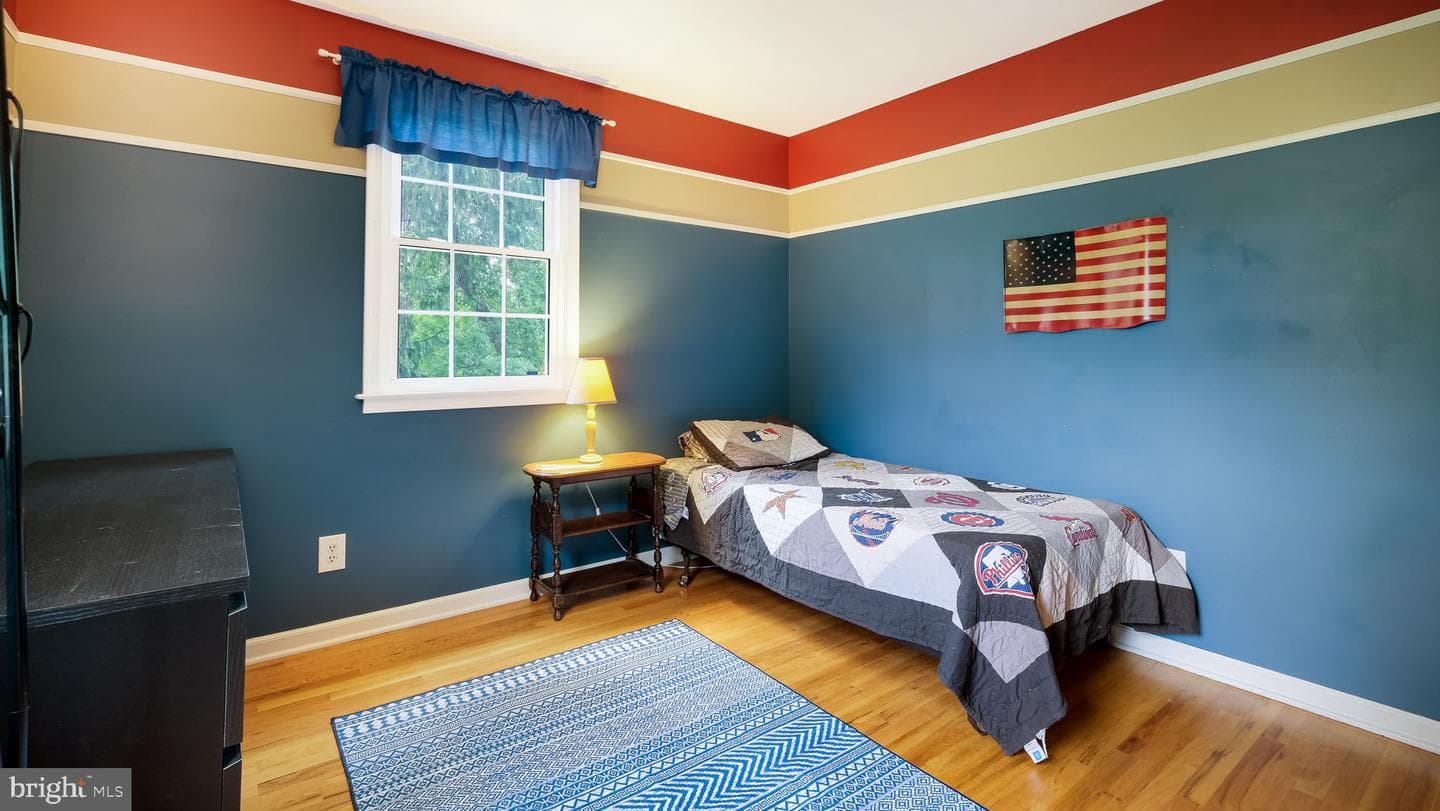 1 Sunnybrook Drive photo 29