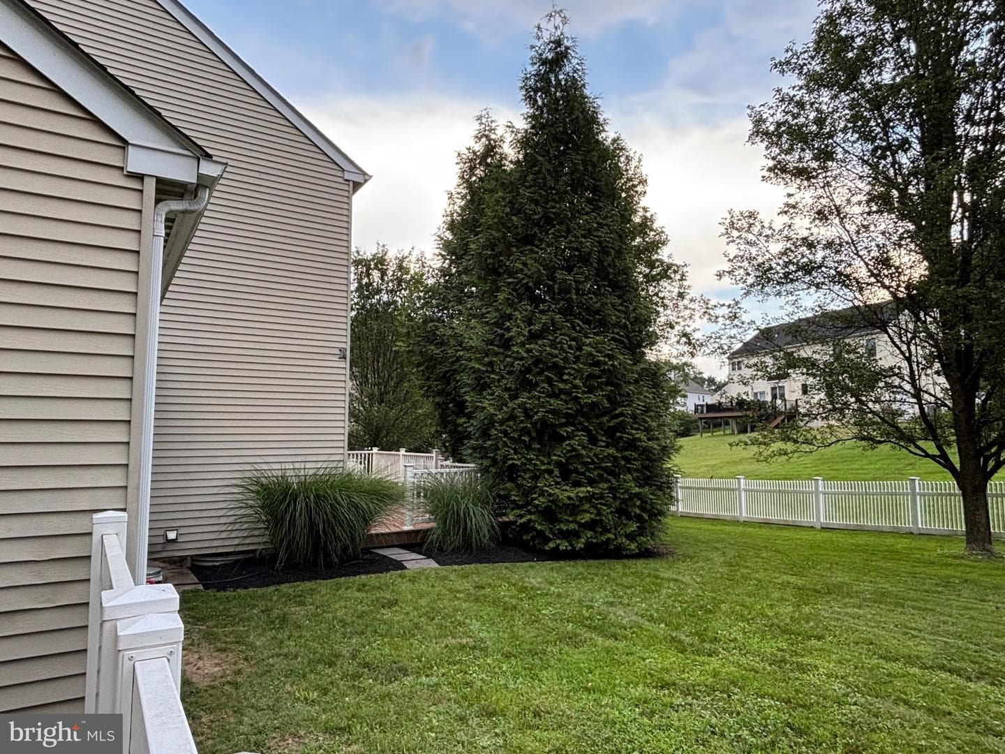 324 Stonyhill Drive photo 33