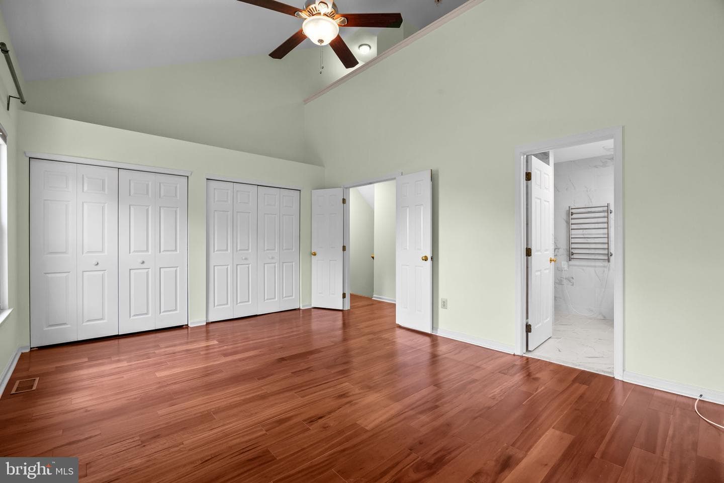 723 Dell Court photo 22