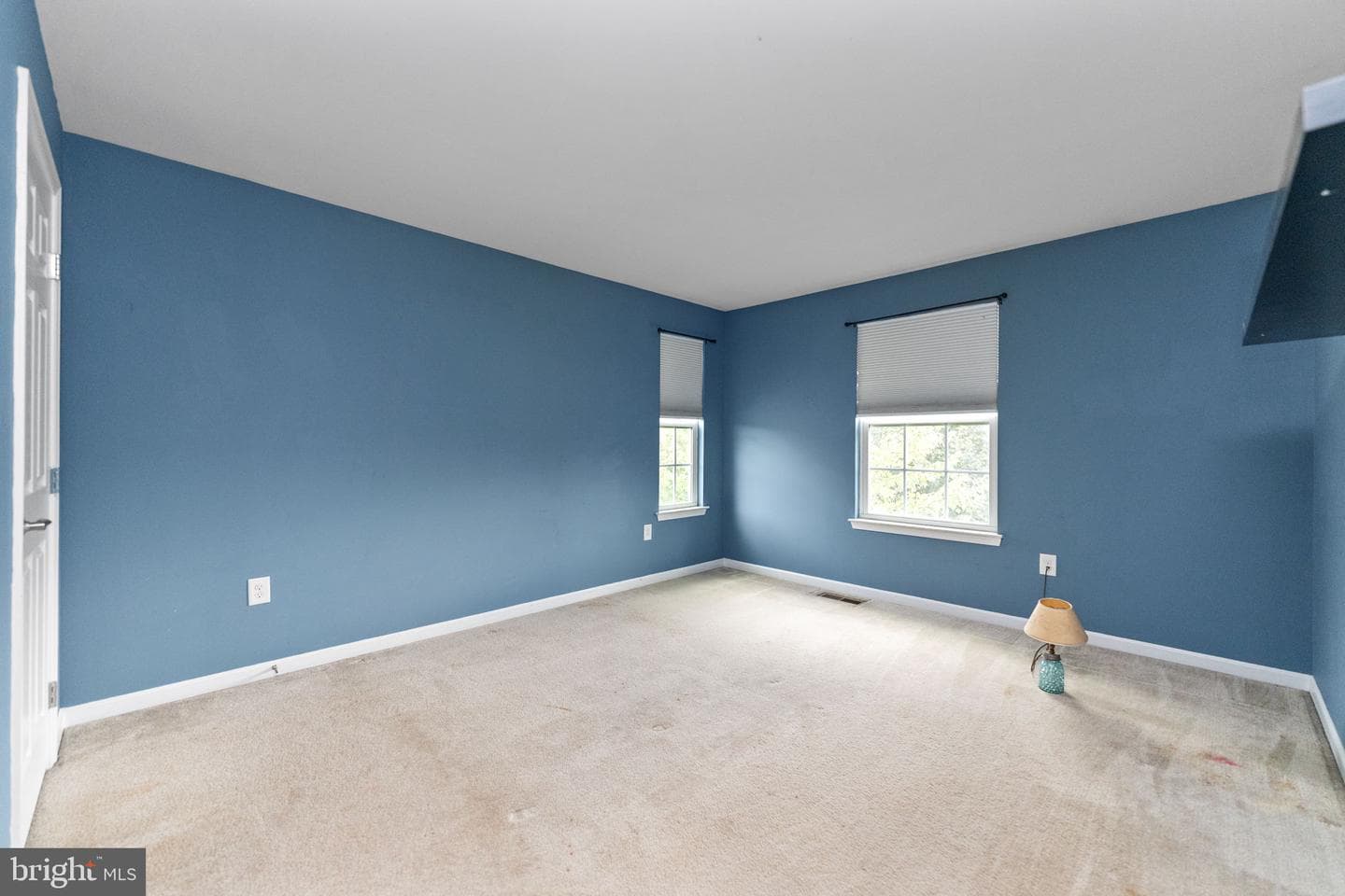 1057 Huntington Road photo 20