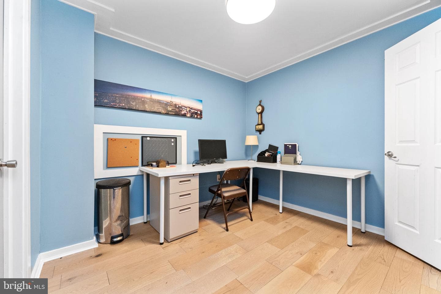 1057 Huntington Road photo 27