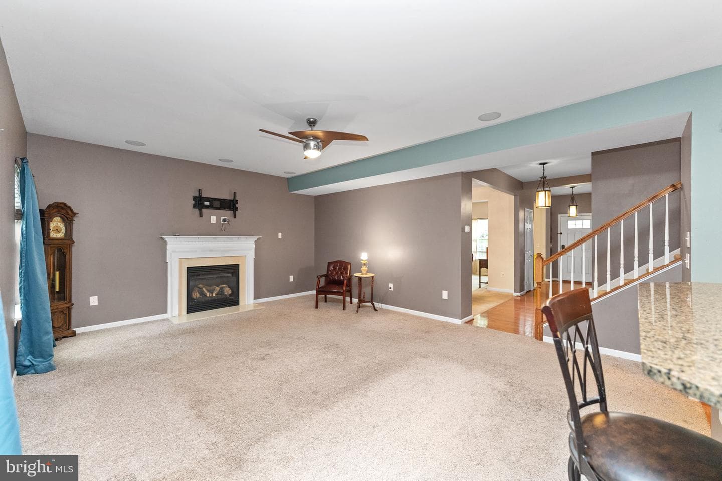 1057 Huntington Road photo 8