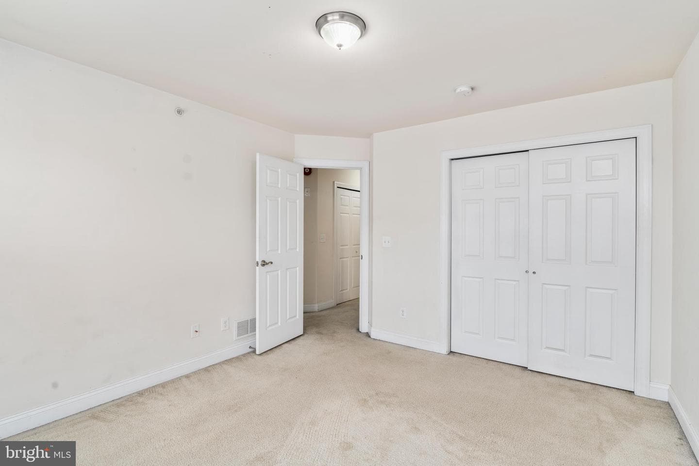 100 Nicoles Way photo 26