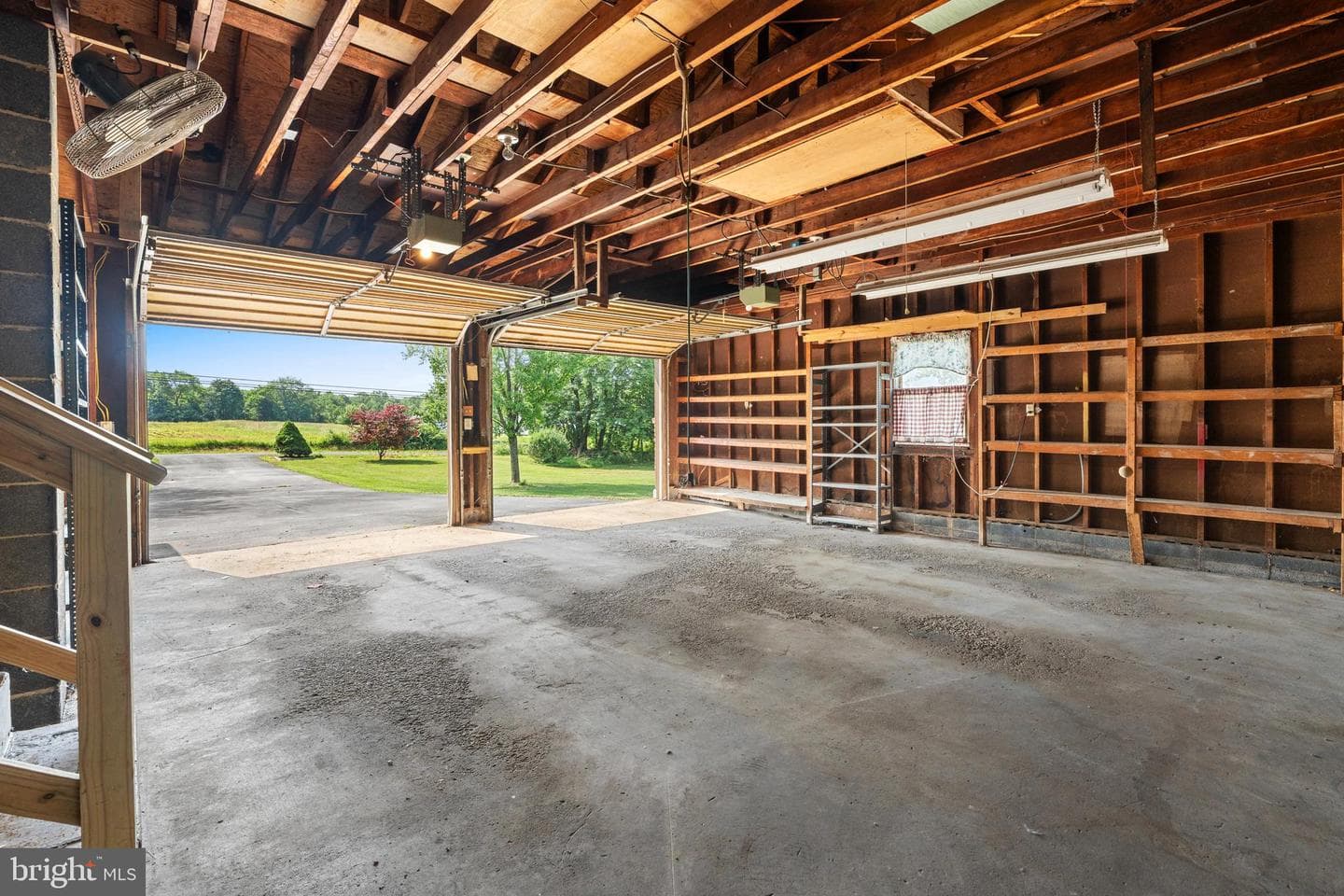 2535 Church Lane photo 28