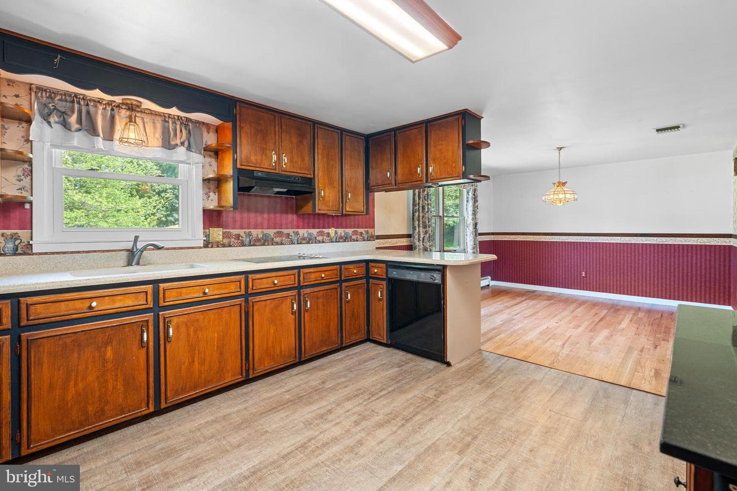 2535 Church Lane photo 9