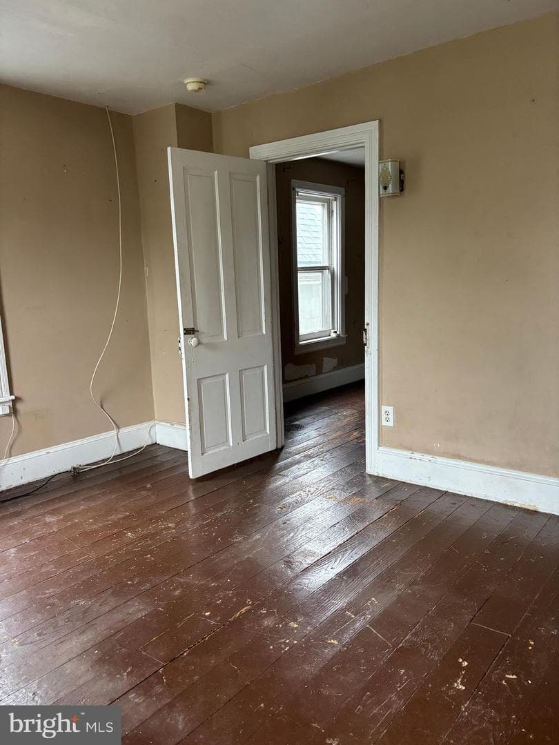 717 W Broad Street photo 17