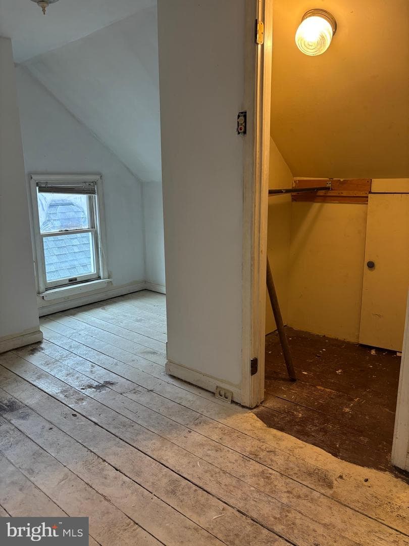 717 W Broad Street photo 20