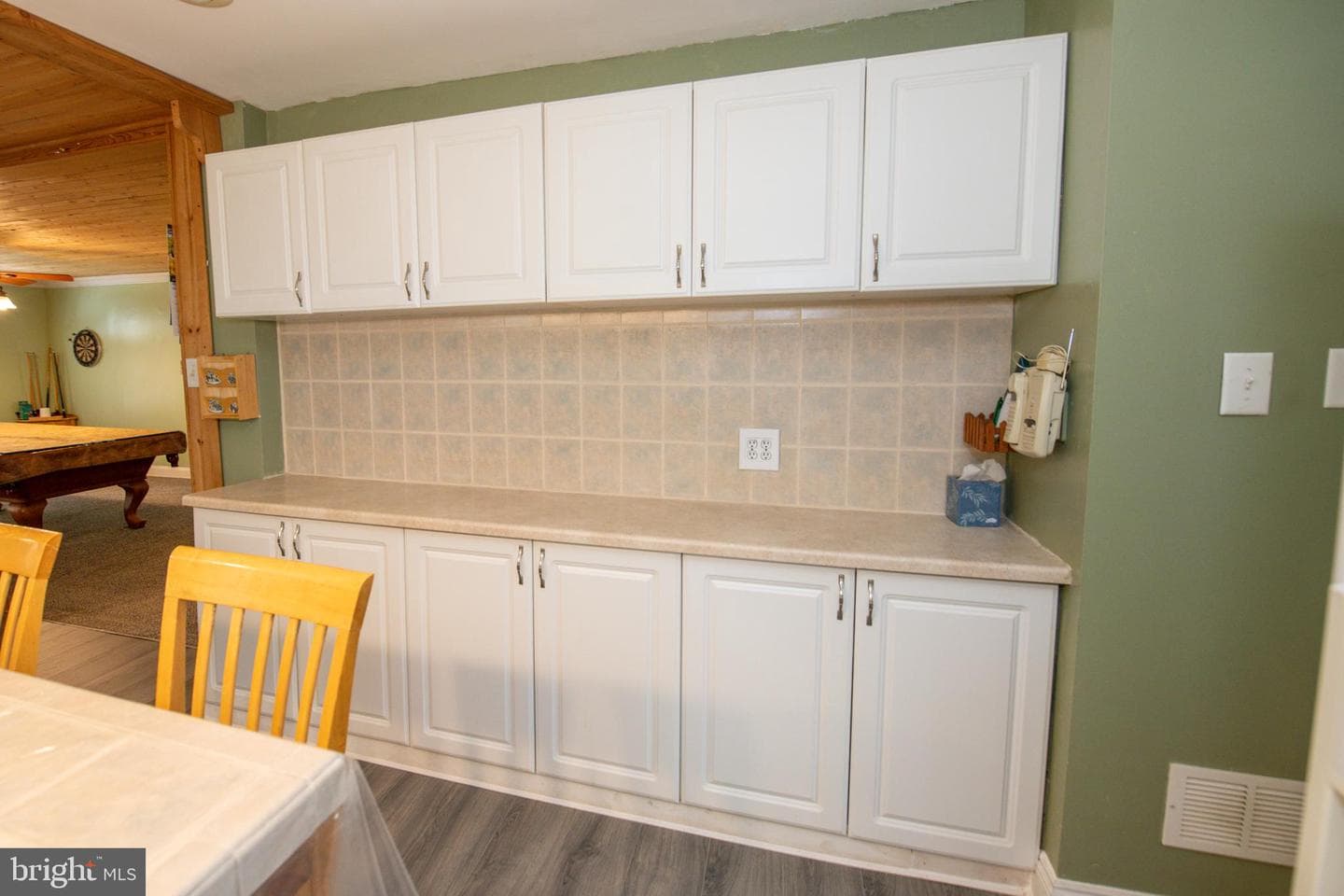 139 Crescent Street photo 16