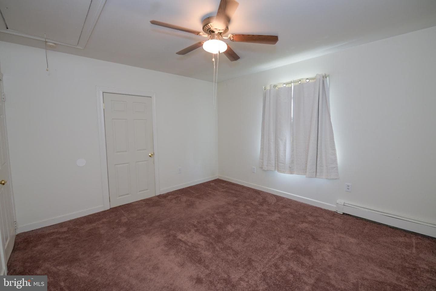 139 Crescent Street photo 33