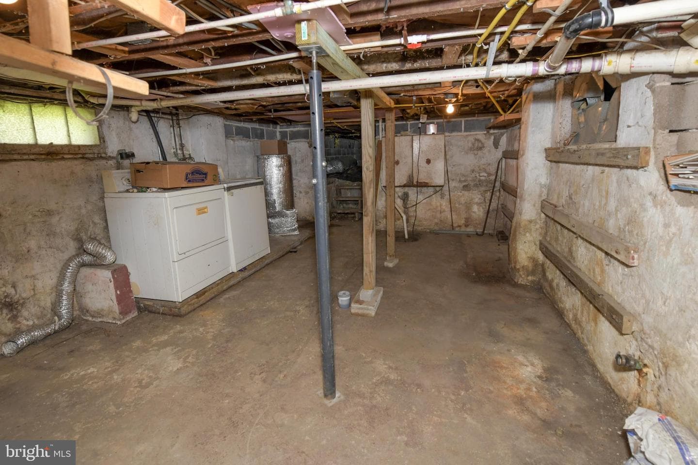 139 Crescent Street photo 42