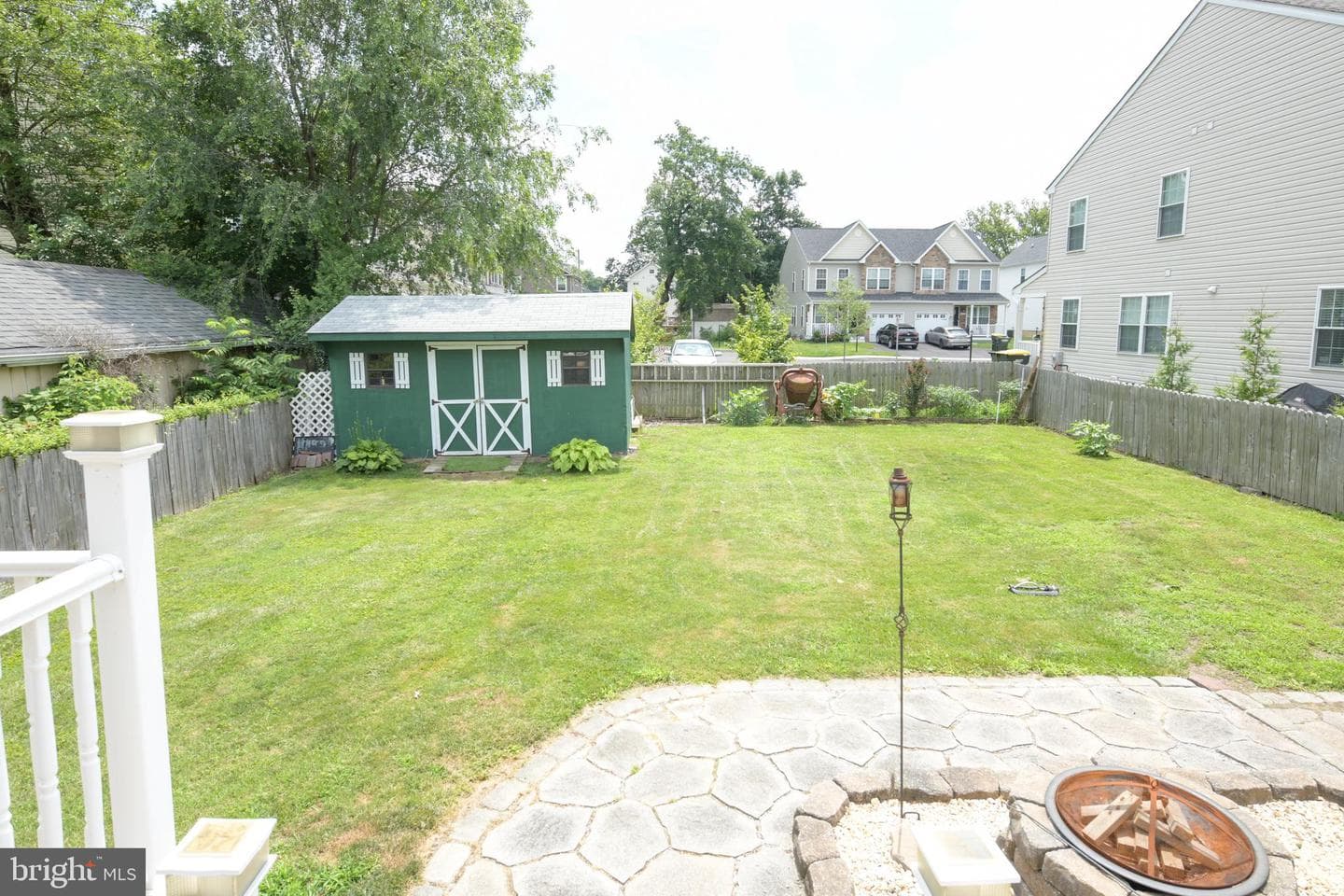 139 Crescent Street photo 49