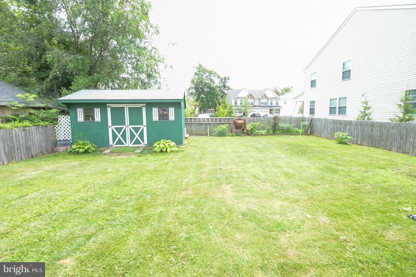 139 Crescent Street photo 50