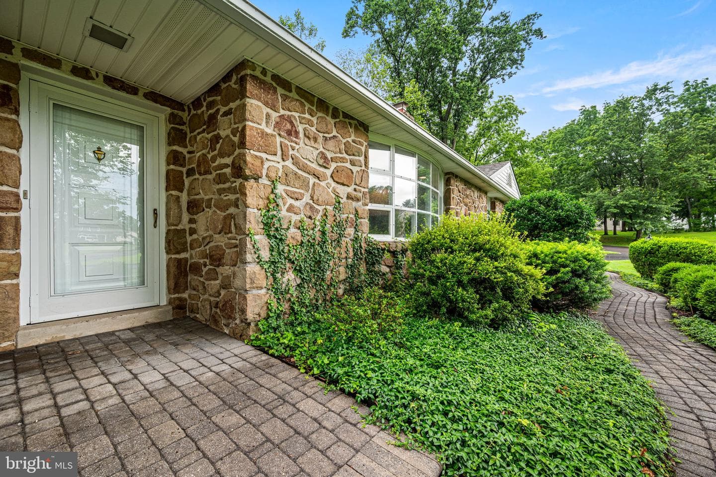 152 Mallard Road photo 3