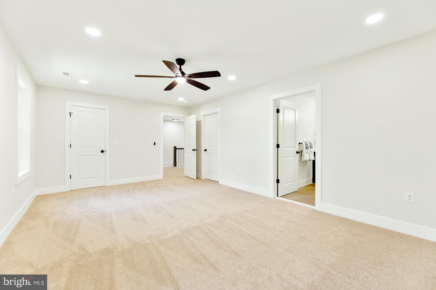 1805 Grieb Avenue photo 27