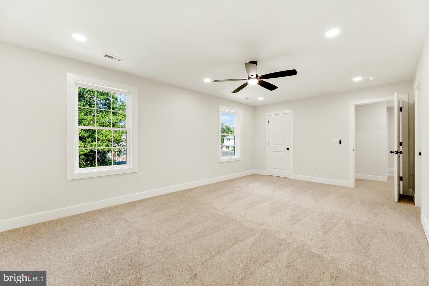 1805 Grieb Avenue photo 28
