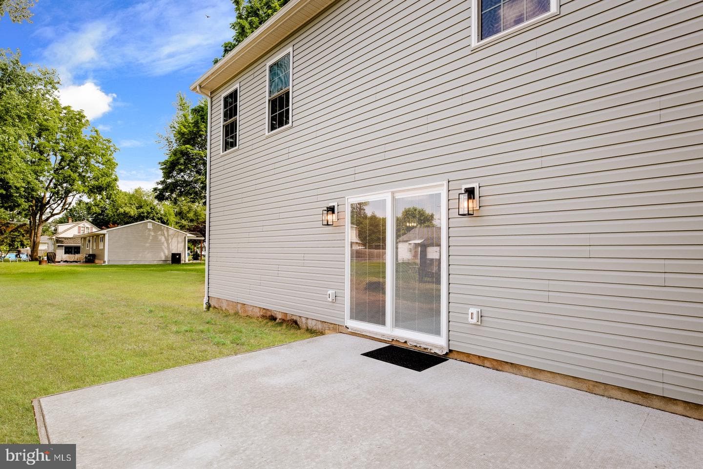 1805 Grieb Avenue photo 47