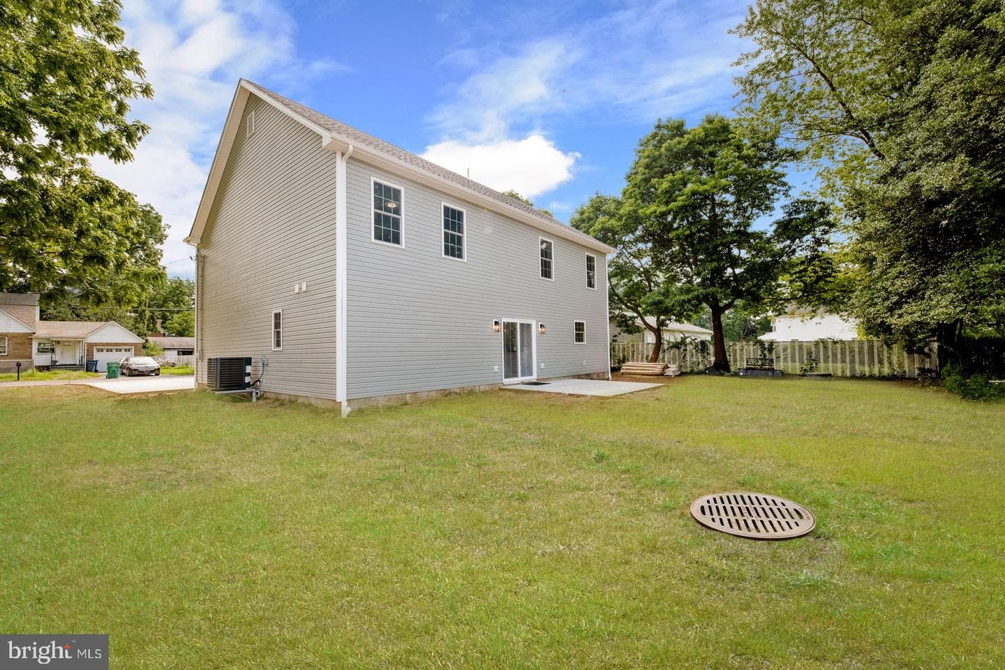 1805 Grieb Avenue photo 8