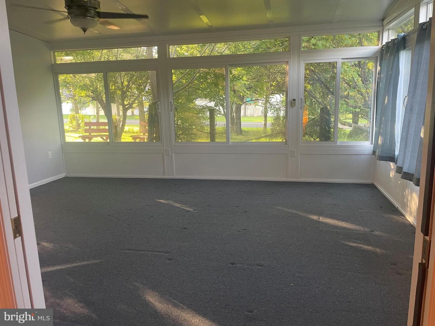 752 Gordon Drive photo 22