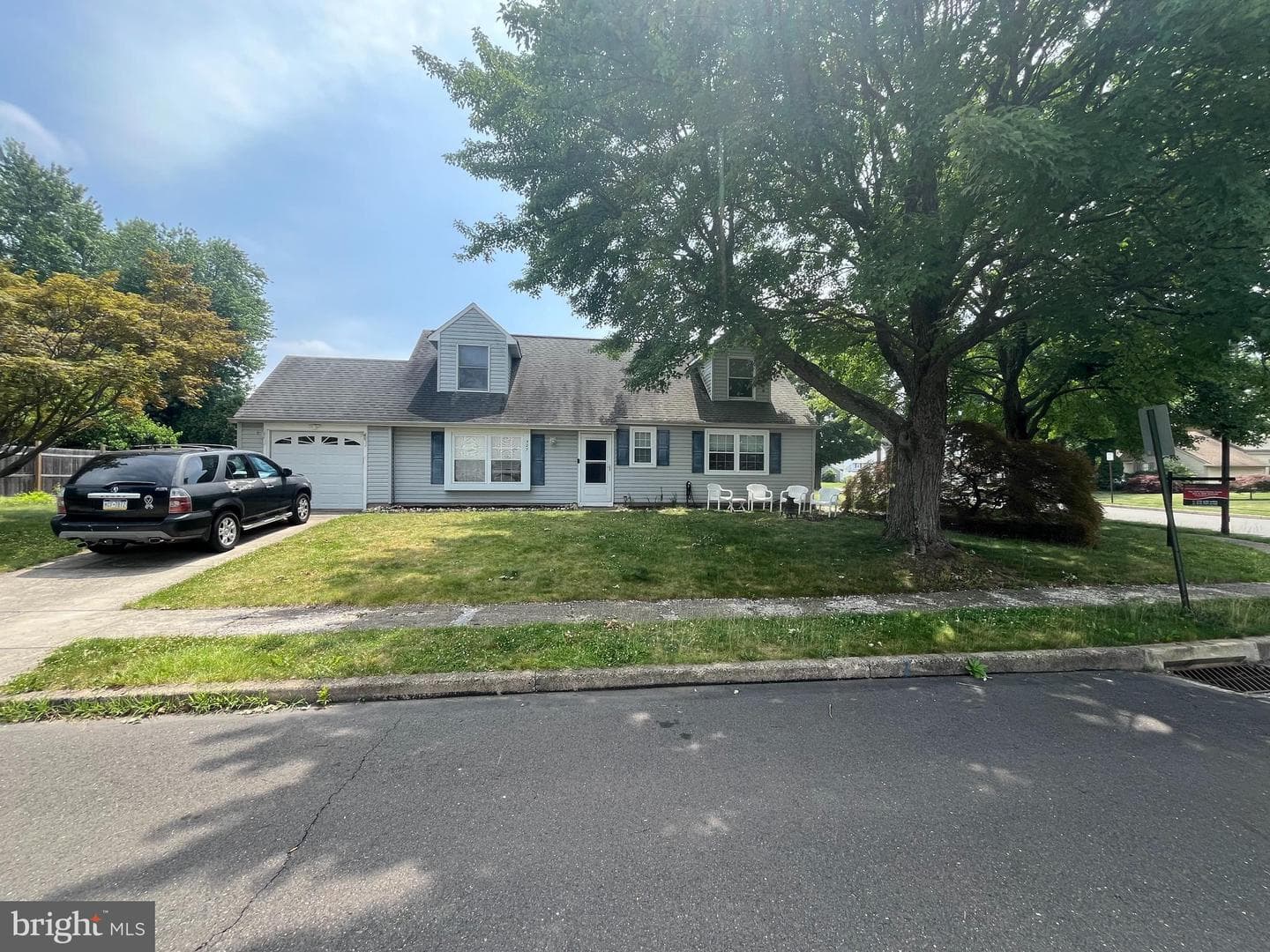 527 Nel Drive
