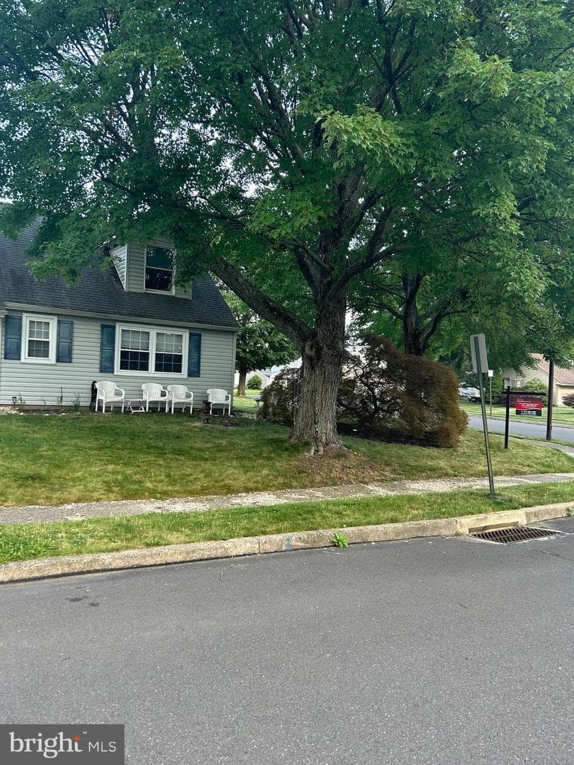 527 Nel Drive photo 2