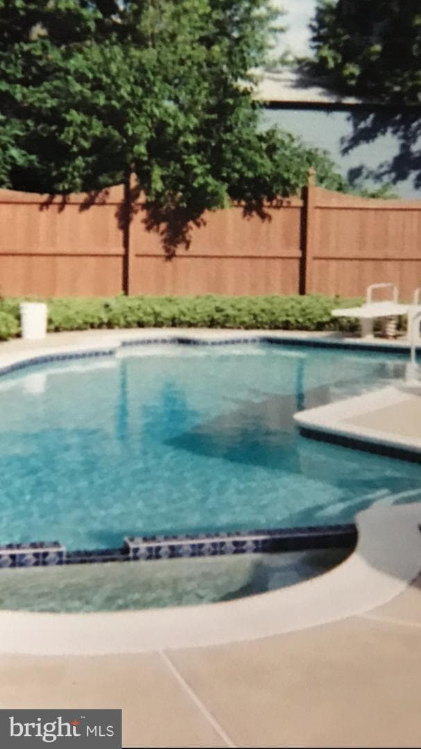 527 Nel Drive photo 4