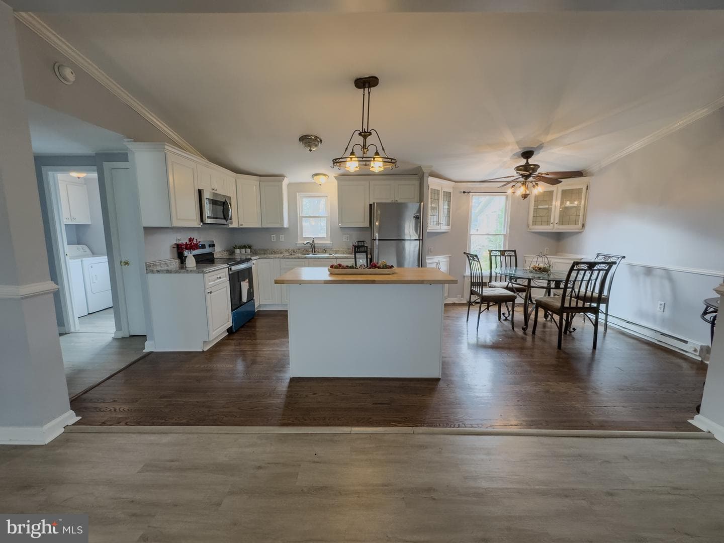 6 Walnut Lane photo 9