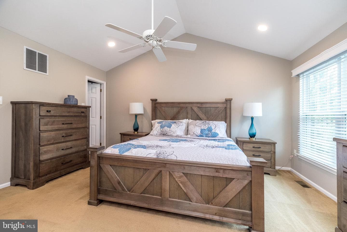 192 Stetson Drive photo 20