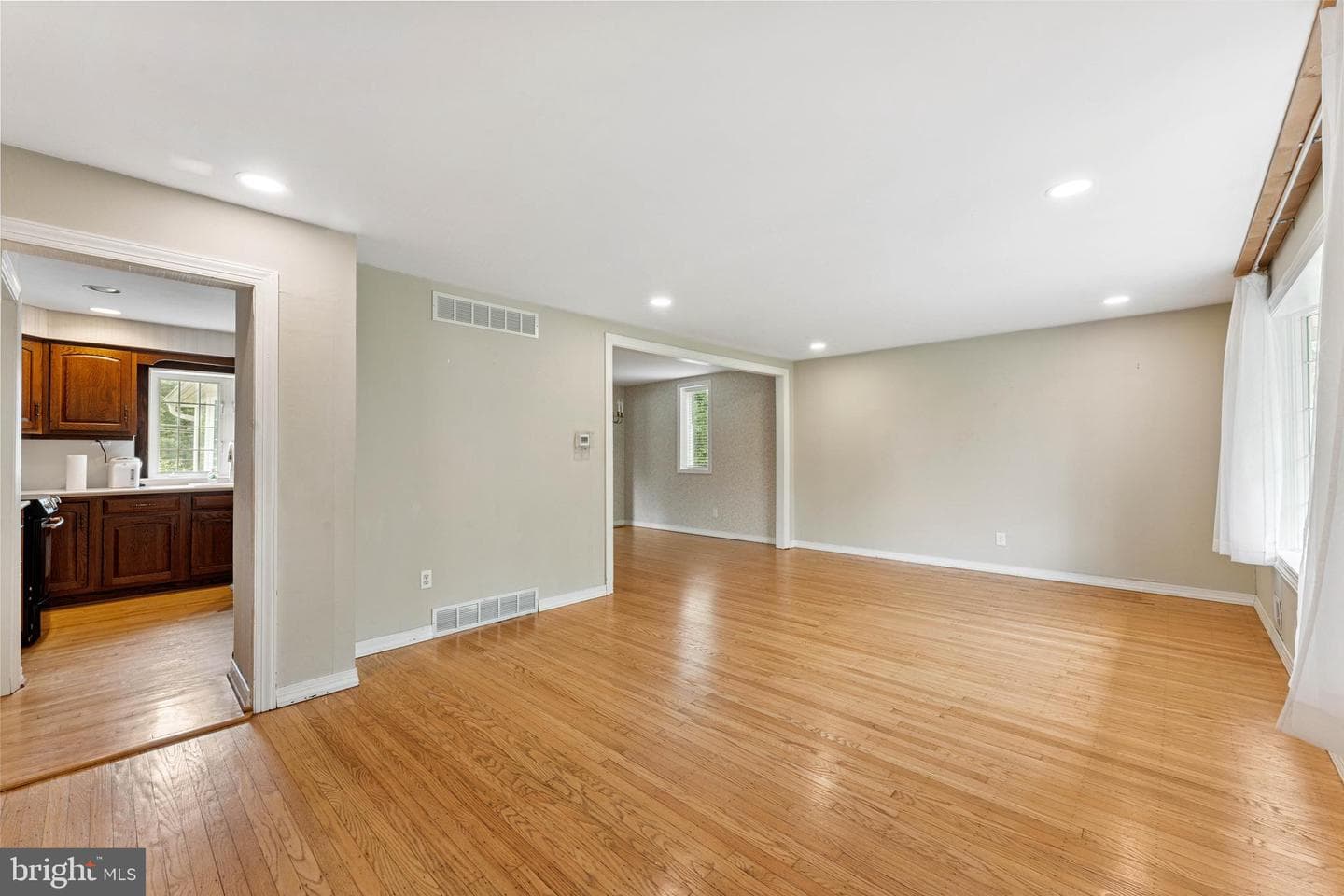 319 Holly Knoll photo 5