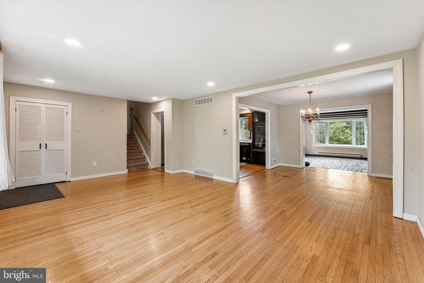 319 Holly Knoll photo 7
