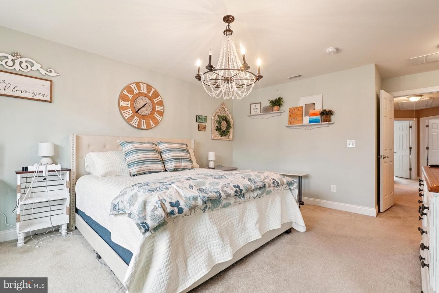 103 Nicoles Way photo 21